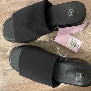 Wild Fable Women's Black Slide Sandals